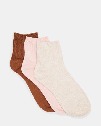 Pointelle Anklet Socks Natural Multi