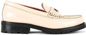 Liv Loafer