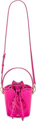 Sculpture Bucket Bag in Pink