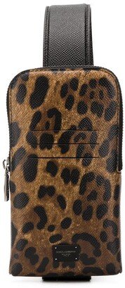 Leopard Print Smartphone Holder