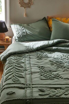 Jackie Tufted Comforter