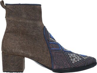 MEHER KAKALIA Ankle Boots Dark Brown