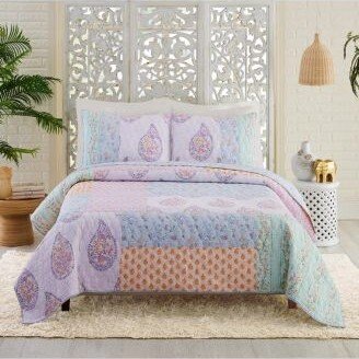 Thornhill Quilt Sets