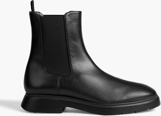 McKenzee leather Chelsea boots
