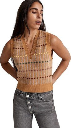 Jacquard V-Neck Sweater Vest (Heather Vintage Gold) Women's Clothing