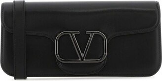 VLogo Plaque Chain-Link Shoulder Bag