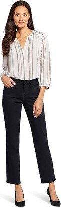 Emma Relaxed Slender in Huntley (Huntley) Women's Jeans