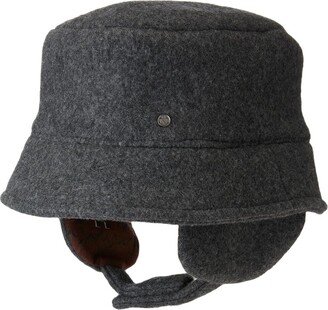 Axel flap bucket hat