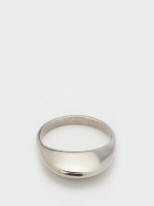 Curved-band Ring-AA