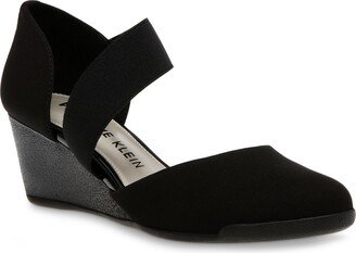 Trallie Wedge Pump