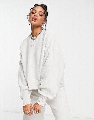 cropped sweatshirt in stone