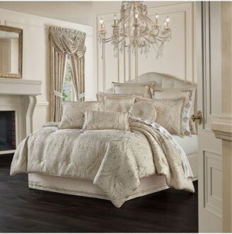 Trinity Comforter Sets