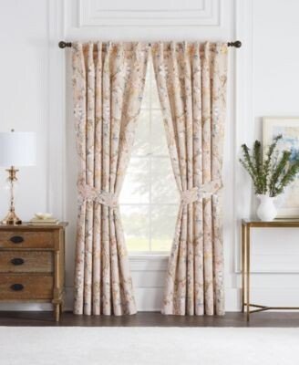 Mudan Window Treatments