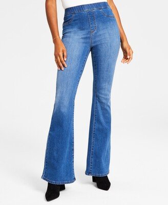 Juniors' Curvy Pull-On Flare-Hem Jeans