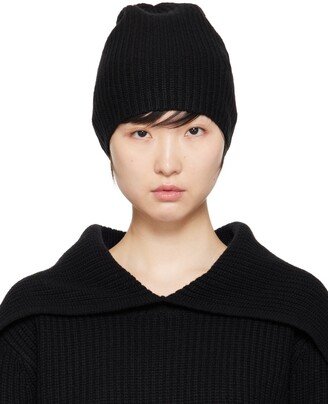 Black Felime Beanie