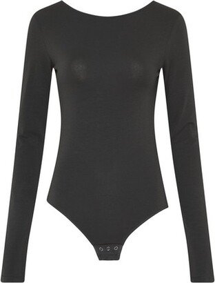 Long-sleeved round-neck bodysuit