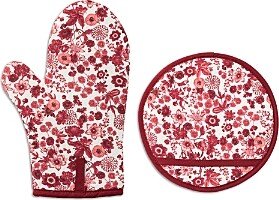 Field of Flowers Ruby Oven Mitt and Pot Holder Set