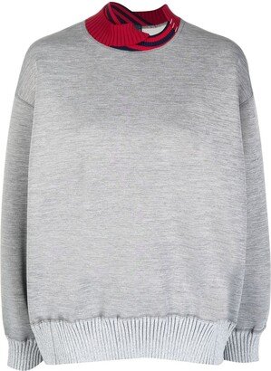 Round-Neck Long-Sleeve Sweatshirt
