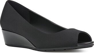 Candra Wedge Pump