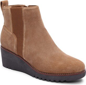 Engage Wedge Chelsea Boot