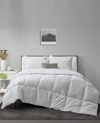 Lightweight Goose Feather and Down Comforter, Twin