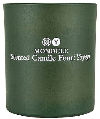 Monocle Yoyogi Candle 165 grs in Olive