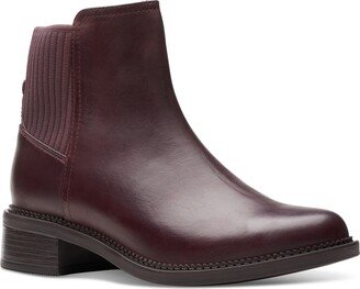 Women's Maye Palm Pull-On Chelsea Booties