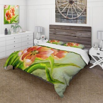 Designart 'Vintage Red Tulips Flowers II' Traditional Duvet Cover Set