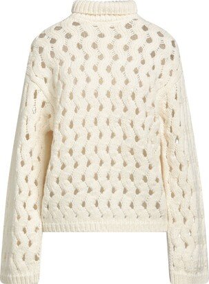 ATTIC AND BARN Turtleneck Ivory