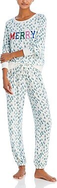 Star Seeker Christmas Pajama Set in White Merry Trees