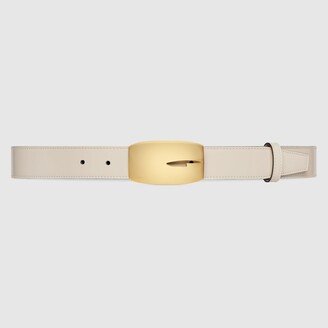 Belt with retro G buckle