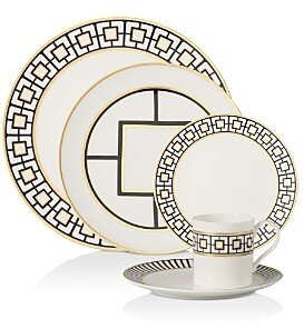 Metro Chic 5-Piece Dinnerware Set