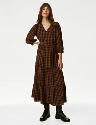 Textured Checked V-Neck Midi Tiered Dress