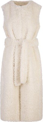 Perform Long Sleeveless Jacket In White Faux Fur