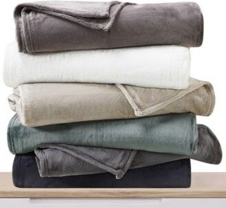 Thesis Solid Ultra Plush Blanket Collection