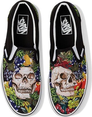 Classic Slip-On (Fruit Skull Black/White) Skate Shoes