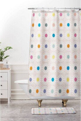 Schatzi Brown Retro Jumbo Daisy Pastel Memory Foam Bath Mat Green