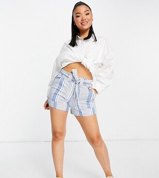 Vero Moda Petite shorts with tie waist in blue