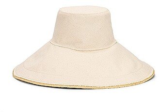 Single Take Hat in Nude