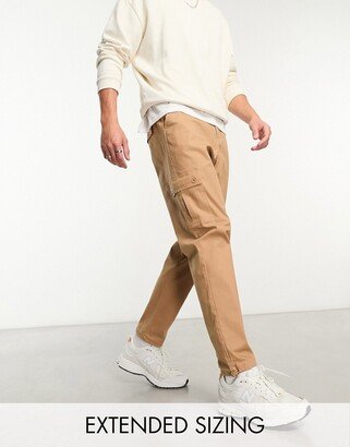 cargo tapered pants in brown