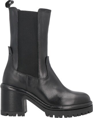 PAOLA FERRI Ankle Boots Black