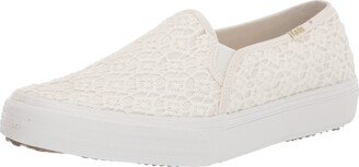 Women's Double Decker Crochet Sneaker-AC