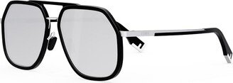 Fendi Eyewear FE40041U Sunglasses