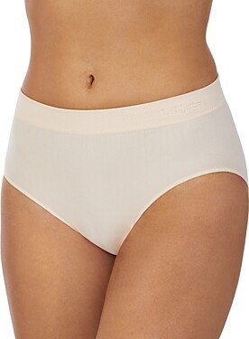 Seamless Comfort Briefs