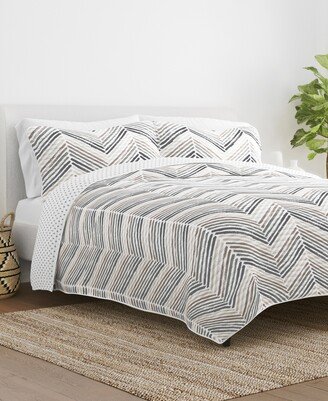 All Season 3 Piece Diamond Chevron Reversible Quilt Set, King/California King