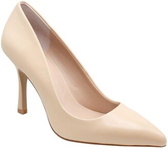 Incredibly Pointed Toe Pump