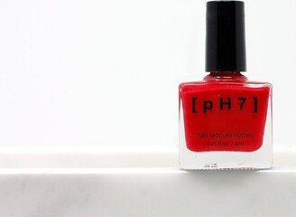 pH7 Beauty Nail Lacquer PH013