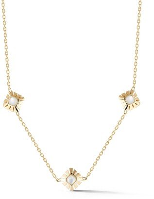 Mother-of-Pearl Three-Station Necklace in 18K Yellow Gold