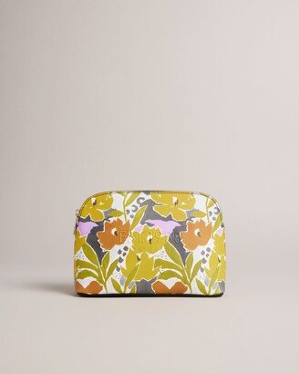 Magnolia Print Makeup Bag in Pink