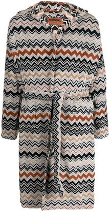 Zigzag-Pattern Bathrobe